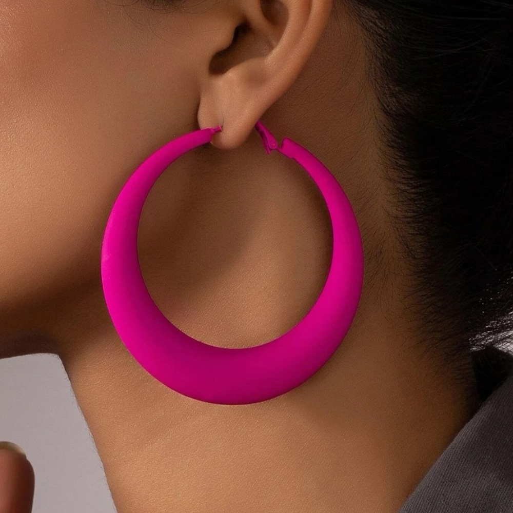 Matte Metal Hoops -Green - Picture 2 of 8